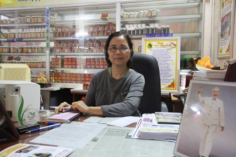 dia-chi-mua-an-cung-truc-hoan